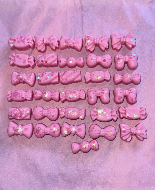 Floss Kiss Wax Melts 🍭💗 Handmade pink candy floss-scented wax melts, 70g.